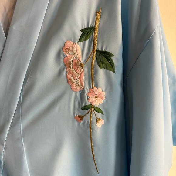 KIMONO Sz L (estimated) Made in Japan Lined Embroidered Peacock Lightweight Long - Picture 3 of 13